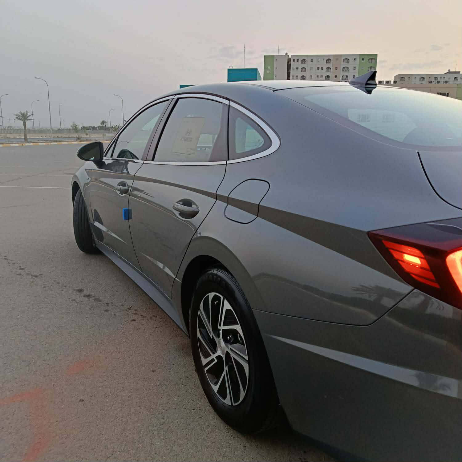 سوناتا 2023 هايبرد ترهم مراوس حسب الرغبة محرك 2000 لون مميز سمنتي رقم بغداد تحويل مباشر  مواصفات فول عده الفتحه وكشنات جلد ماشيه 40 ميل حادث السياره فقط البنيد مضرر ايرباگ سليم لغود سليم شواصي سليمه فقط البنيدد

مواصفات 

تحديد مسار ✨

قيادة ذاتية ✨

رادار امامي ✨

رادار جانبي ✨

هاند بريك دگمه ✨

هايبرد ⚡ 

محرك 2000 ✨

شاشه كار بلي ✨

شفتات ستيرن ✨

گير بيانو ✨

صندوق ذكي ✨ 

تبريد قطعتين ✨ 

 لد امامي خلفي ✨

ثلاث عدسات زينون ✨

رقم بغداد تحويل مباشر ✨

اربع مودات قياده ✨

تحكم ستيرن جهتين ✨

بصمه تشغيل ✨

بصمه ابواب ✨

مديل 2023 ✨

سعر ( 180 ) بيها مجال بسيط


**إذا كنت صاحب هذا الإعلان وتريد حذفه لأي سبب، رجاءا أرسل رسالة إلى الدعم الفني**