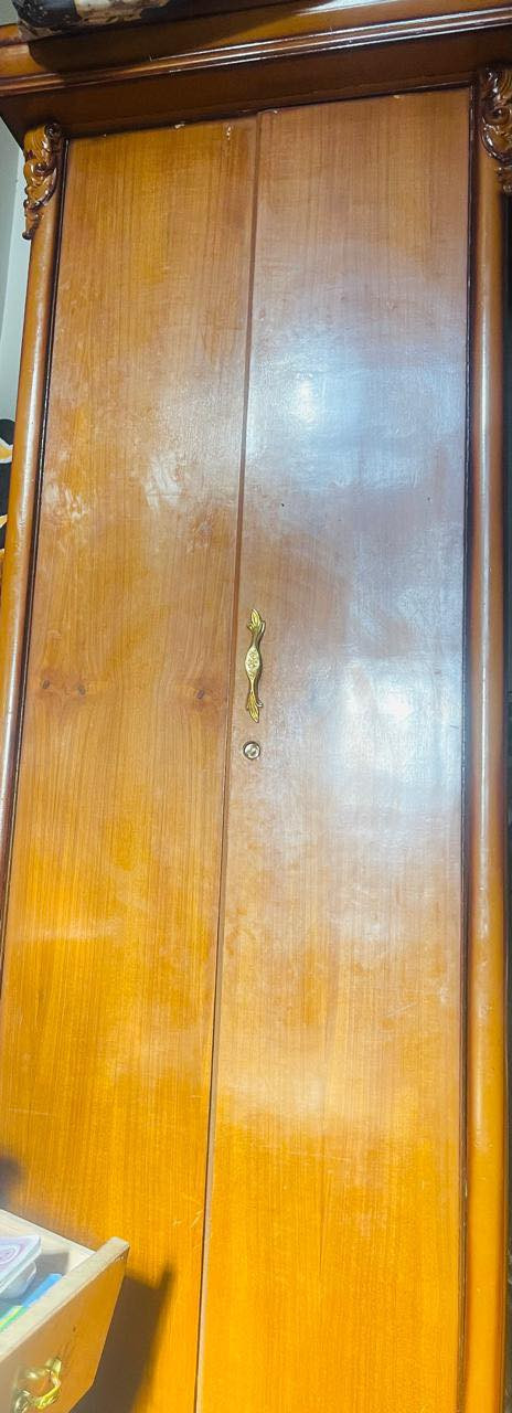 غرفه نوم صاج عراقي نضيفه كلش للبيع 700 قفل العنوان بغداد ام الكبر والغزلان  *********** 
واتساب
