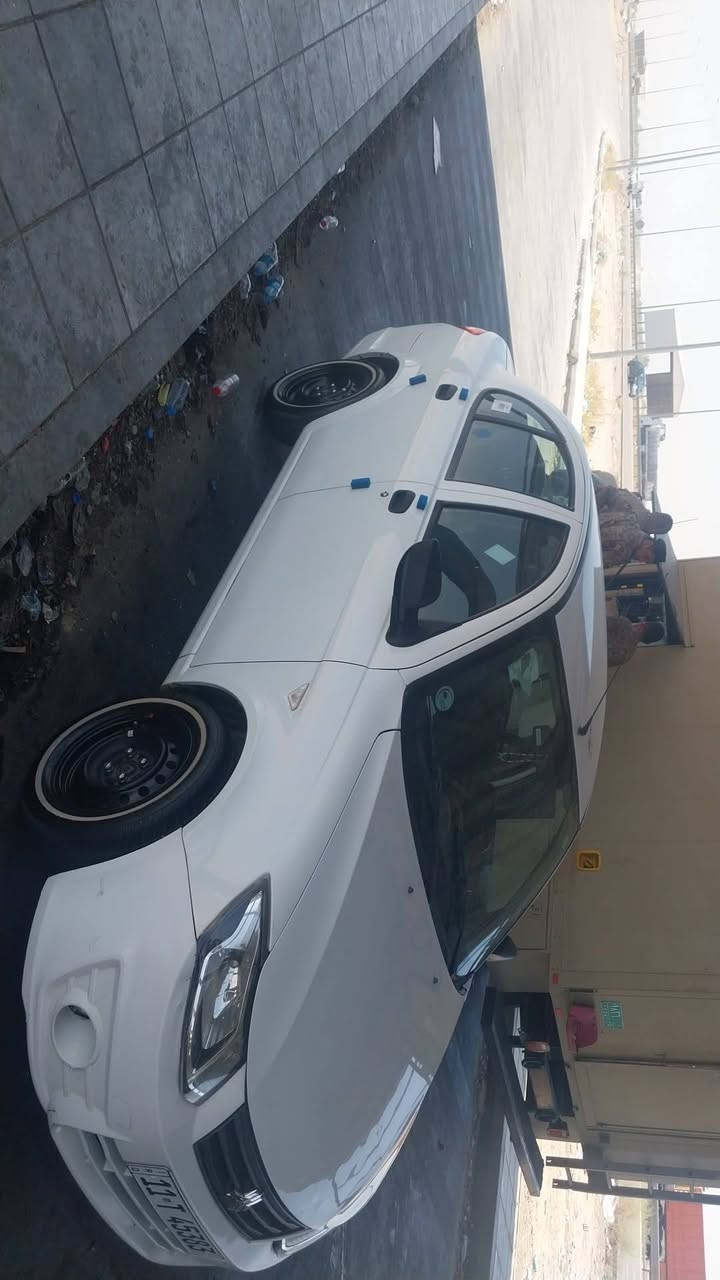 سلام  عليكم ساينا مديل 2018 محرك لاصرف ولاتبخير منظوه غاز بلاديه كير تخم تاير تبريد ويه سويج مكفوله من الصبغ والتبديل رقم بغداد جديد بسمي تحويل ثاني يوم مطلوب مراوس بتكسي نظيف سعرهه 60 وبيهه مجال ***********
