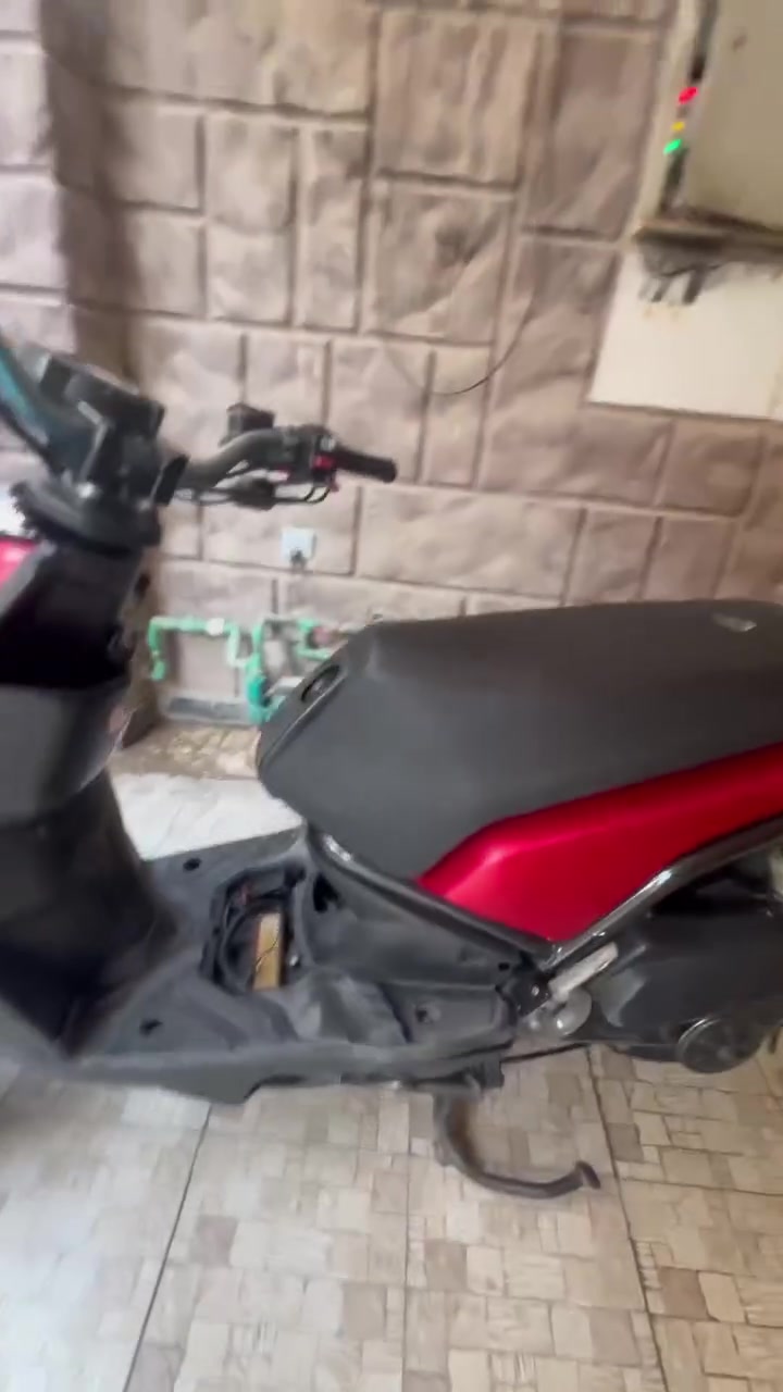 السلام عليكم سكنس جبلي لبيع دراجه بيه كور رياضي بوشه مامعروفه بيه صدر رياضي فاج رياضي ودبلات رياضي خلفي وبيه كلجات رياضي وستيرن رياضي وبيه طلعات تايرات جلتين سعر1350 وبيه مجال مكاني ديالى بعقوبه ***********
