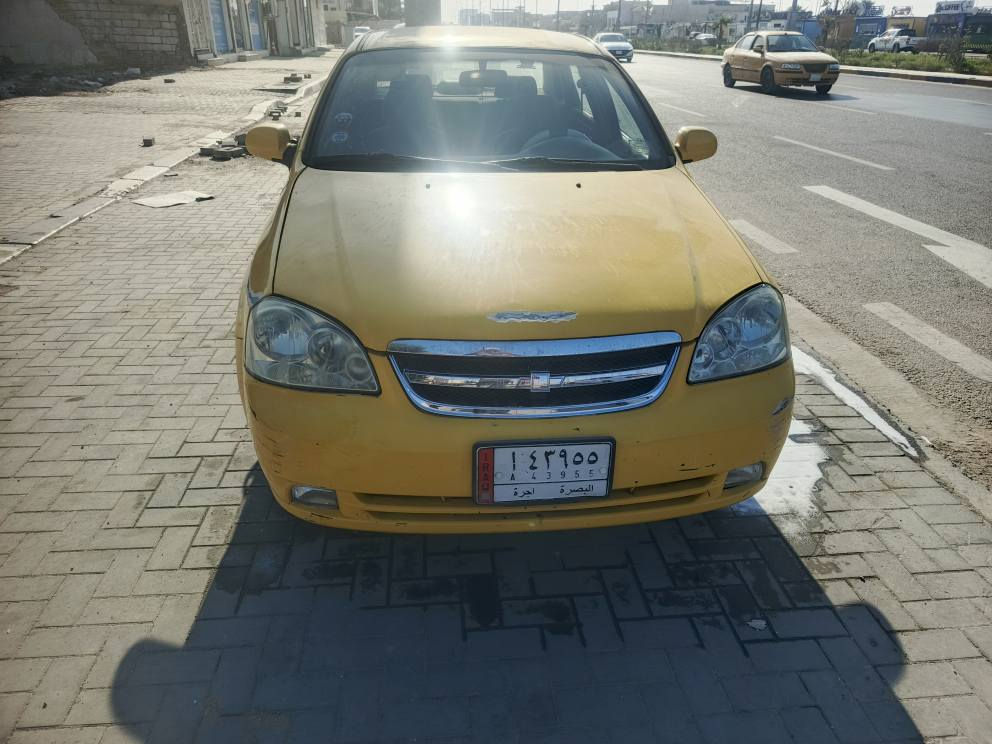 سلام عليكم وبترة لبيع سيارة موديل 2012 سيارة مكينة كير تبريد كفالة بيهة بس جاملق امامي سيارة شوف لعين سيارة مسمكرة وكاملة بس علة صبغ  سيارة تحويل عنوان البصرة  مفقية أو مراوس ونطي فرق حسب لقناعة رقم لهاتف ***********8 سعر 55 البصرة, العراق
