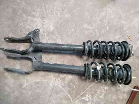 السلام عليكم ورحمه الله وبركاته يتوفر لدينا قطع غيار السيارات الامريكي وبانسب الاسعار البصره صناعيت حمدان جملون c4 حياكم الله ***********
***********
