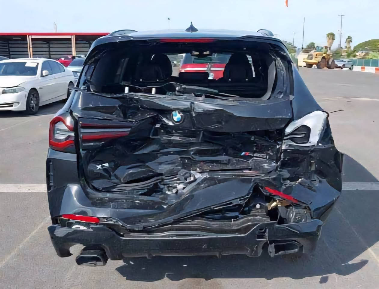 السلام عليكم 
تم تعديل BMW 2024  نتمنى ان ينال اعجابكم 
العنوان بغداد ساحة عدن خلف مطحنة الجلبي
للاستفسار ***********
