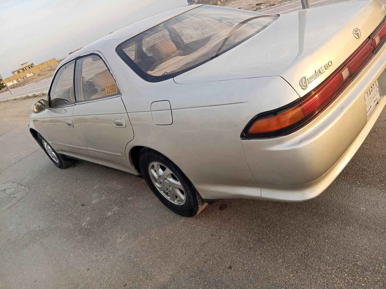 مارك موديل 93 رقم واسط مشروع وطني تحويل مباشر
مكفوله من ضربه القويه والكص والنقل والعيب شرعي
مكينه كير ونجي خير من الله حداديه ورا وكدام جديدة 
تخم تاير جاهز مكان الشطره السعر 55
***********
