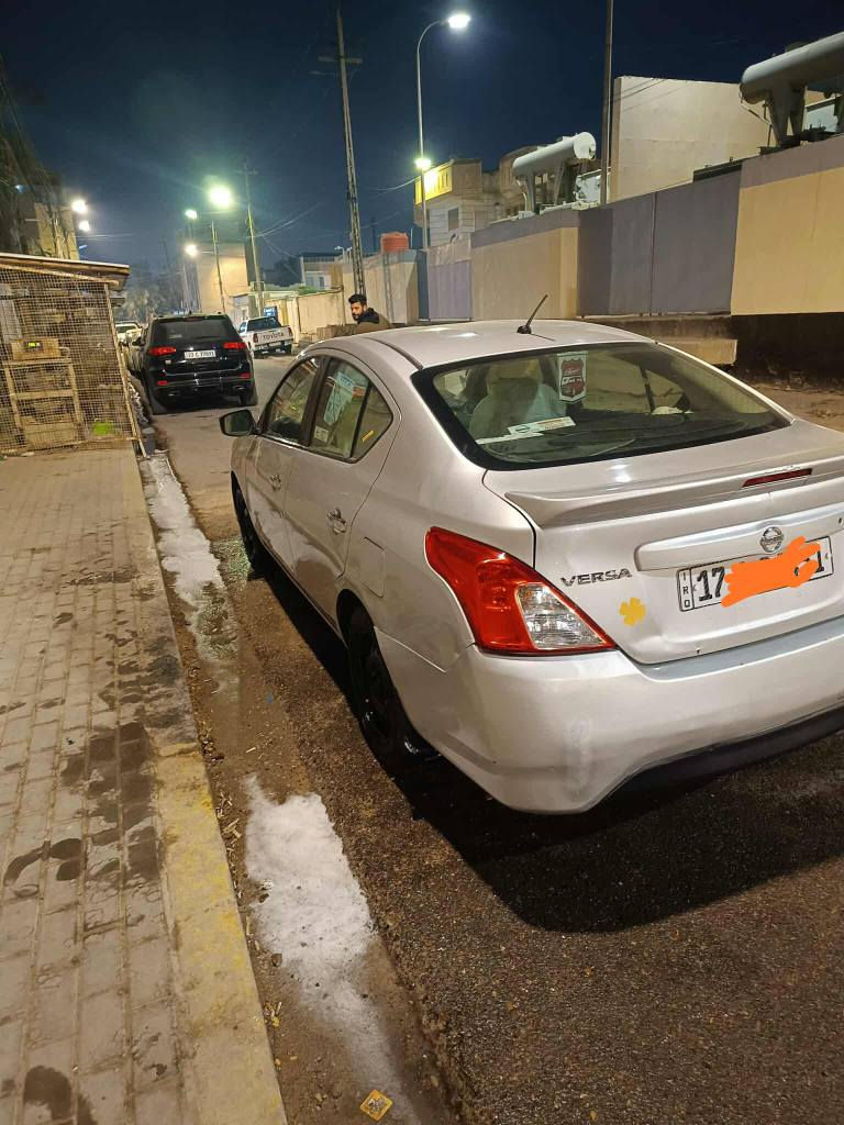 نيسان فيرسا موديل16
مراوس ب كوري. فقط 
او بيع السعر 85
السياره بيه  خشم جاملغ وبنيد   وكلشي نفسه راجع 
وبيه  ربع دوسه ونص باب صبغ السياره
ليبل واحد كله 
مكينه1800
مكينه گير كفاله
حداده توني نفاضها حته فريم ممه مبدل 
سياره.  نضيفه نصبه تخبل 
تبريد تتدفئه كله شرط
ماشيه 150 حقيقي
سنويه 30 هزه صاعده راعيه يمي بل بصره 
مكاني البصره شارع المقاولين 
*********** البصرة, العراق
