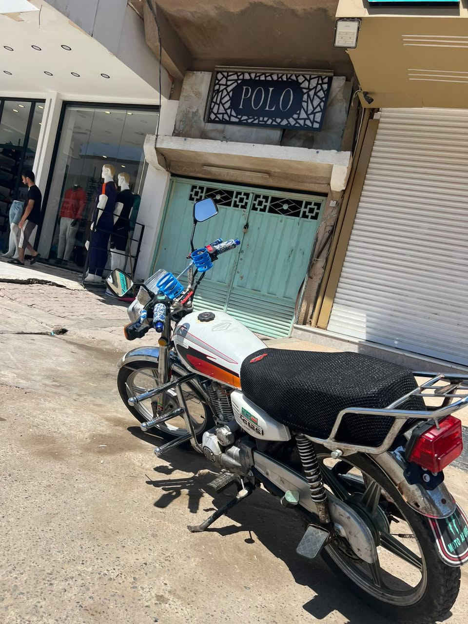دراجة للبيع نضيفه مجفت مرة وحدة بس
سعرهه 325 وبي مجال حك جيتك 
تواصل 964 773 553 5724


**إذا كنت صاحب هذا الإعلان وتريد حذفه لأي سبب، رجاءا أرسل رسالة إلى الدعم الفني**