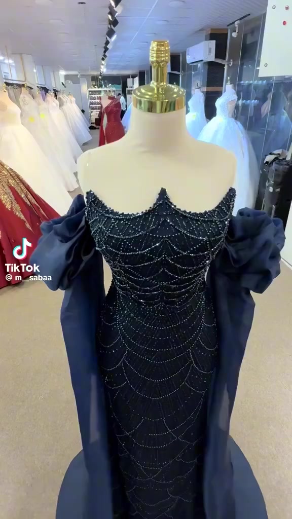 سنتر بيوتي مجاور مول باب الحاره مال العيد وصل الحمدالله داخل سنتر ***********
