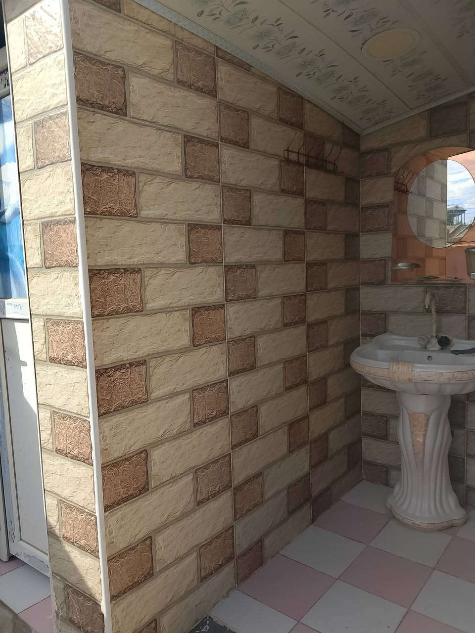 السلام عليكم
يوجد دارين متجاورين للبيع
المساحة // 600 متر 
العنوان // الهاشمية / محلة السادة ال سعبر / شارع البو عاشور (قرب جسر السياحي) 

للاستفسار والتواصل ***********
