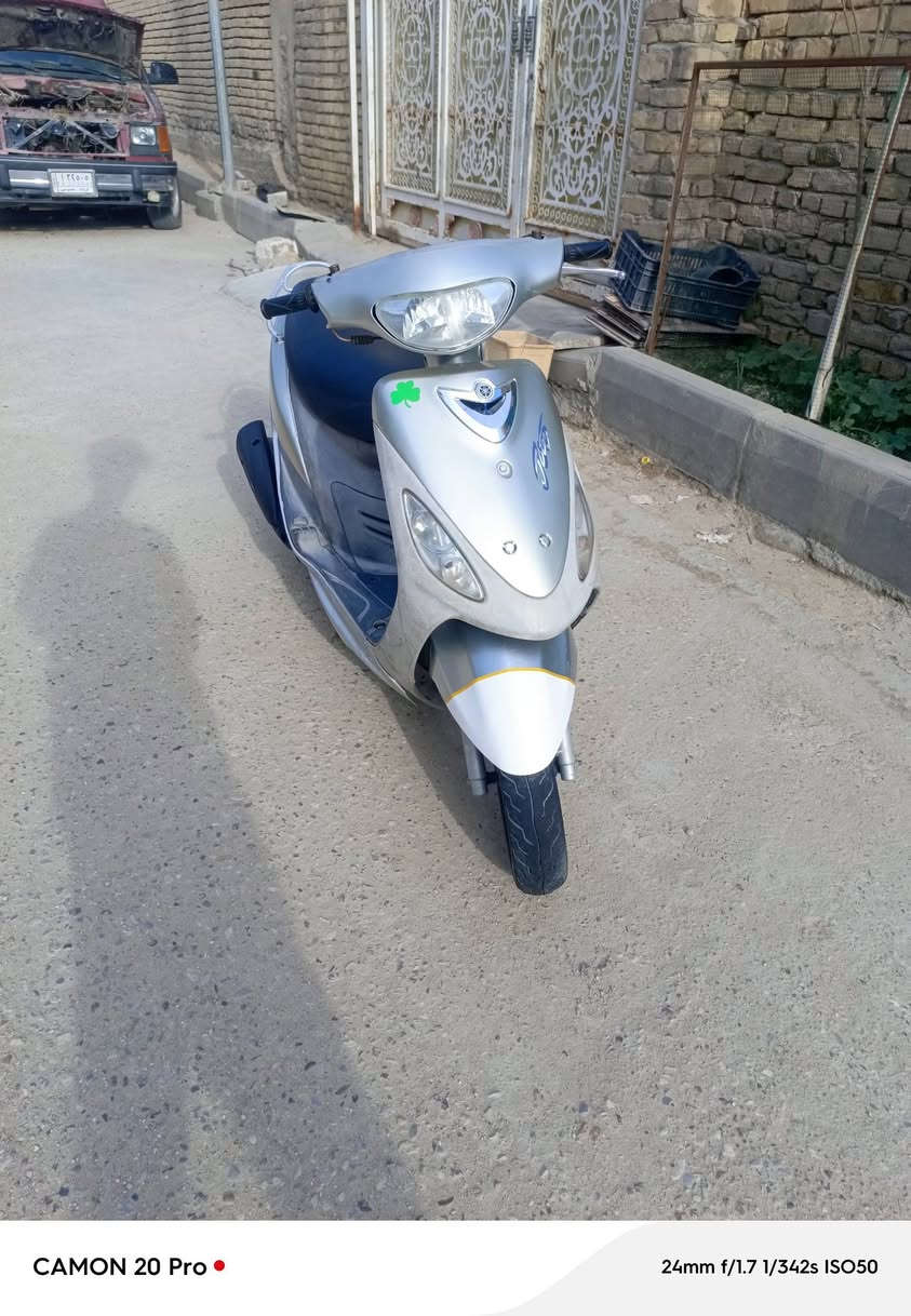 ماكس منغولي كلش حلوه ونضيفه 50 بلاد ختم واحد كله شغال كلشي ماتخسر عليه سلف هندر كهربأيات سعر (600) دراجه كامله لايت بك لايت اشاير سكنات دبلات بريكات كله شغال تواير جدد شرط شلعه ومشي معدل نعومه خير من الله مكينه ساعه شرط خرسه وشلعته بطناش وين مايعجبك طلع تراي مكاني ناصريه مركز حي تضحيه شارع الملعب رقم الهاتف *********** بيه واتساب الشراي يتصل ويدلل بلخدمه 🤍👍
