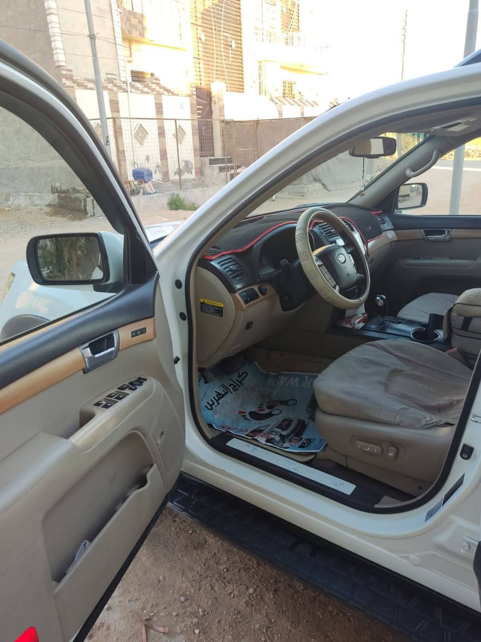 موهافي ٢٠١٣ خليجي فول مواصفات بدون ظربة بيهة تكحيل بالجاملغ الخلفي الأيمن مقدار خمسة أصابع المواصفات فور ويل كشنات الأمامية كهرباء كشن السايق خزن وظعيات السايق الستيرن كهرباء ٧راكب المرايات شفط مع قلاب على البك كامرة مع حساس خلفي السيارة ادامة كاملة محرك وكير ممفتوحات بيهة منظومة غاز السيارة نظيفة ماشية ١٨٠ الف كم لايت زنون بلادي سلايد روف سته سلندر السعر ١٦٠ يعني دفتر وستين ورقة وبيهة مجال رقم ***********

