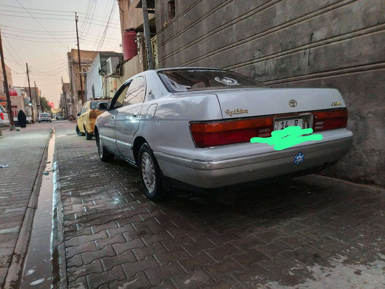 السلام عليكم بطه فصل مديل 94
كير اومحرك 2500السياره كلش حلوه 
السعر 60اوبيه مجال سنويه جديده راعيه بلبصره 
التواصل على الوتساب ***********
