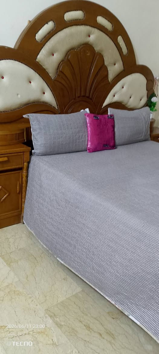 غرفه البيع بيهه ضرار بصيطه سعر ٤٥٠نهايته


**إذا كنت صاحب هذا الإعلان وتريد حذفه لأي سبب، رجاءا أرسل رسالة إلى الدعم الفني**