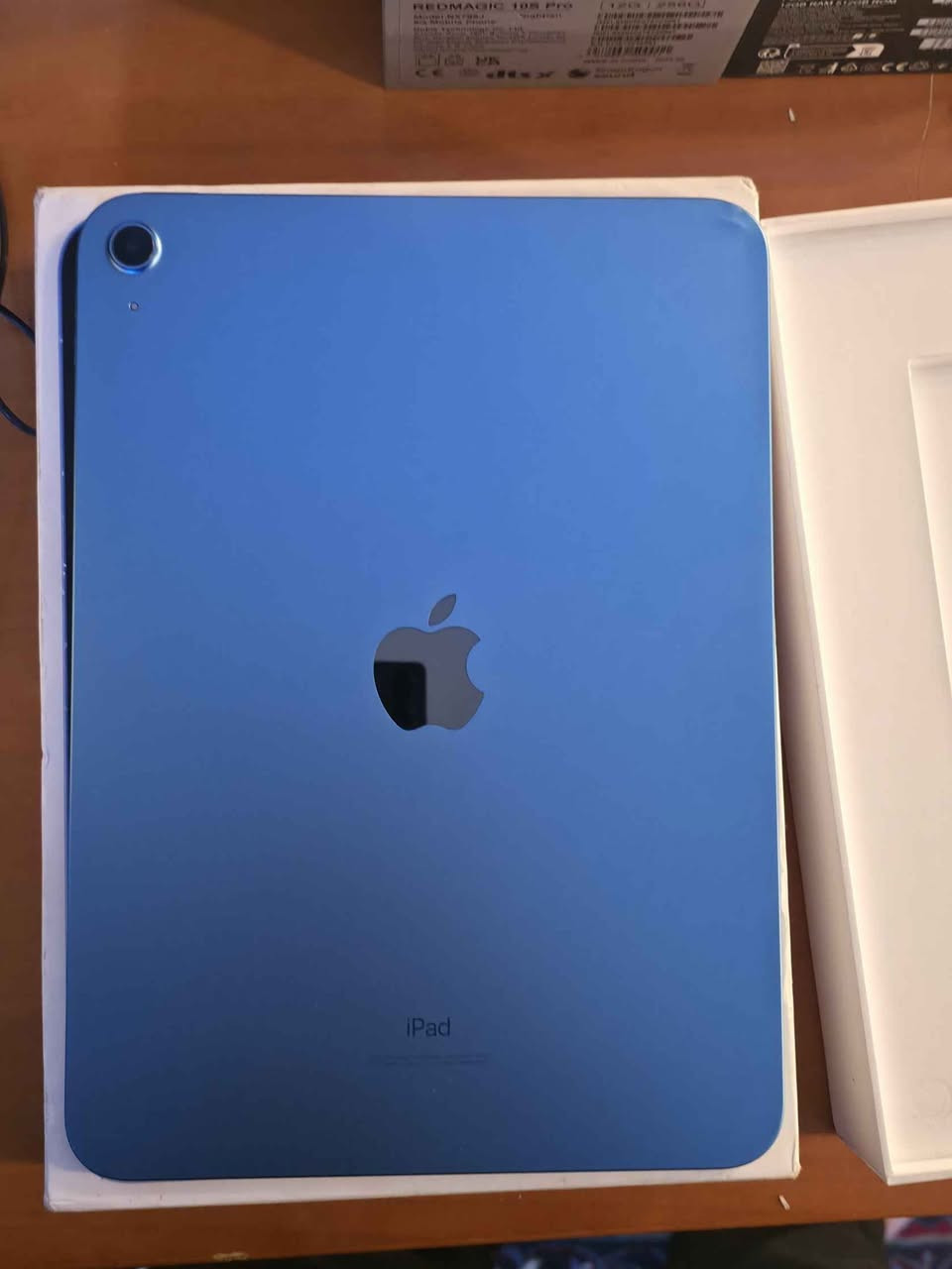 ايباد 10

ذاكرة 256........ اعلى ذاكرة

 كامل ملحقات 
باكيته وكيبل والشاحنه وكفر اصلي مع حمايه شاشه مطفيه تمنع البصمات

نظافة 100%
مكفول عدا طخه خفيفه بالضهر موضح بالفيديو 

السعر 450 الف 

يوجد توصيل لجميع محافظات العراق 
للحجز راسل الصفحة 
واتساب ***********

تابع الصفحه لمشاهده الاجهزه المتوفره https://t.me/mohamd_phone

#العراق #مستخدم #توصيل_لكل_العراق #ايباد #للبيع بغداد, العراق
