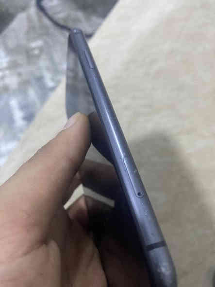 سلام عليكم 🫡 
للبيع كلش مستعجل 
11 كامرتين مامفتوح شرط عل بلاد 128 كيكا بطاريه 83 دبل سيمكارت يعني شريحتين سعر 275 و مجال عنوان كركوك ***********
