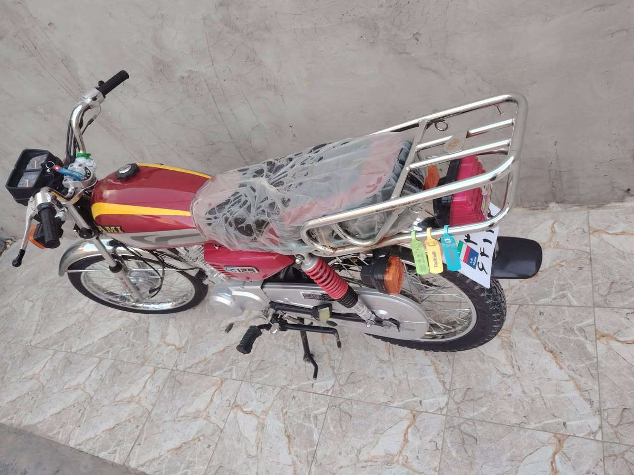 اربعه كير سكنر جديده الدراجه صارلهه شهرين طالعه من الوكيل مديل ٢٣ بس هيه ستوهه طالعه من الوكيل وكيلها بكربلاء مكاني حي الغري السعر ٦٢٥
***********
