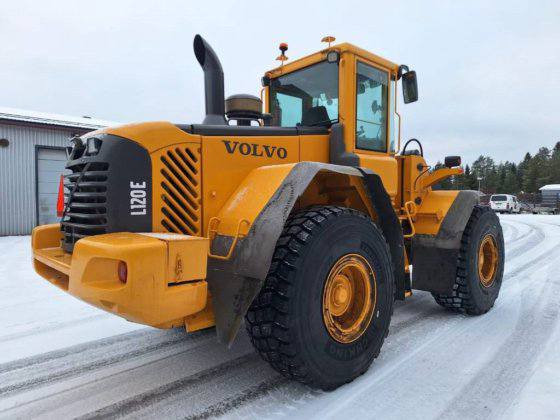 Volvo L120E
سنة التصنيع 2003
عدد ساعات العمل 18000
الشفل مكفول من الاعطال الميكانيكيه والكهربائيه 
موقع الشفل اوربا 
يكون التوصيل 30 يوم بعد الاتفاق 
السعر 33000$
للاستفسار التواصل خاص او واتس اب 
+31657116376


**إذا كنت صاحب هذا الإعلان وتريد حذفه لأي سبب، رجاءا أرسل رسالة إلى الدعم الفني**