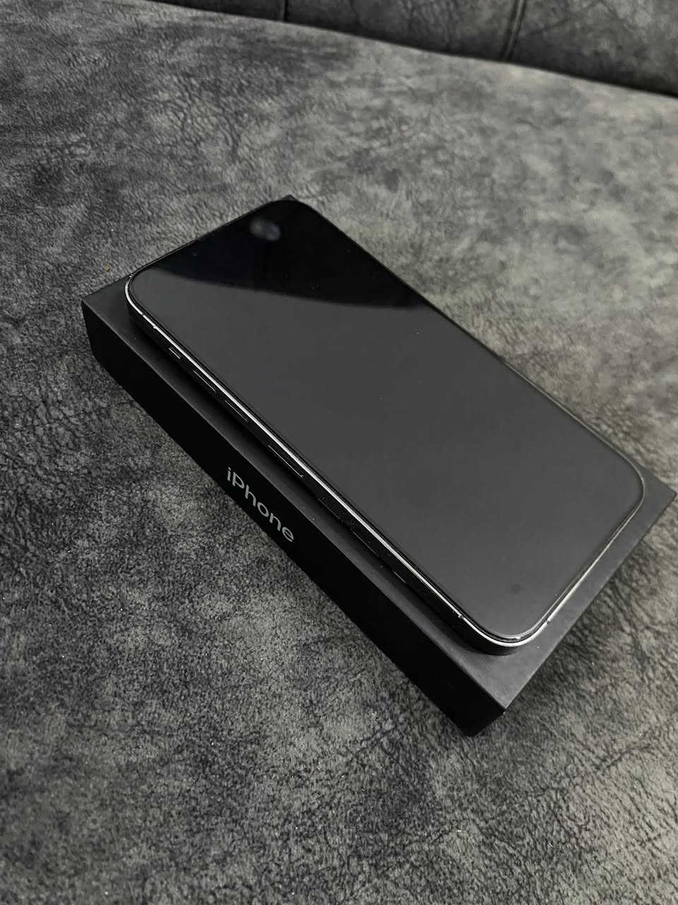 السلام عليكم 
مبايل ايفون 13 برو ماكس للبيع
الذاكرة 512GB
البطارية 96🔋
الجهاز نظيف 💯
ملاحظة الجهاز بدون شاحنة فقط الكارتون 
مضطر للبيع
السعر 700 الف قفل


**إذا كنت صاحب هذا الإعلان وتريد حذفه لأي سبب، رجاءا أرسل رسالة إلى الدعم الفني**