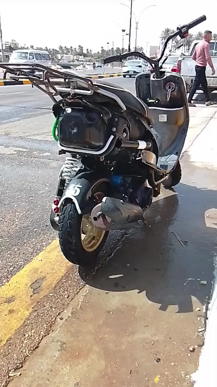 البيع دراجه ماكس الدراجة كفاله بوشه 55 شرط قلااع فولل شلعه معدل فول الدراجة صغيرة جديد كامله سلف شغال هندر شغل الدراجة مزوده كشن ربع والفات انضف من الصوره المكان كربلاء الحسينيه السعر 350 وبيه مجال بسيط الرقم ***********
