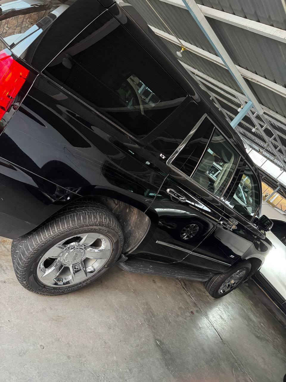 تاهو موديل2018 _LT ( أمريكي )
فول فول مواصفات 8 سلندر (شوفرليت تاهو)
سياره موديل (2018) 
سياره امريكي

🟪ســعــر👾 :: 355 وبيها مجال قليل 

النوع __ LT
موديل _2018
الفيئه __ taho _ _فول موصفات
اللون __ (اسود)
سعة المحرك V8 (5300)
الحاله _ ممتاز جدأ
محرك بشرط ما مفتوح
گير بشرط مابي خلل
 رقم بغداد باسمي تحويل ثاني يوم 
(كاميرا _ رادار _ حساس _ بلاجكتور زنون _)
(مرايات رادار واشارة_ كشن كهرباء _كشن خزن)
(كشن  تدفيه _ كشن جلد )
(صندوق كهربائي _ 
خمس بصمات بصمه _ دبل اكسل)
(كامل usb _ داخل اسود ورصاصي _ صلايد )
(صلايد _ قاصه _ شغال _ستيرن كهرباء_ تشغيل عن بعد_ كشنات كلهن كهربائي ) 
فول فول موصفات 1:1
 
مكاني واسط الكوت 
***********
