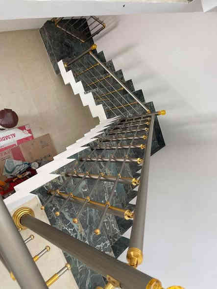 محجرات المنيوم تركي من شركه اوليسان التركيه 
يتوفر لدينا المحجر الدائري المربع الجام 
للاستفسار مراسله الصفحه او الاتصال على رقم ***********
