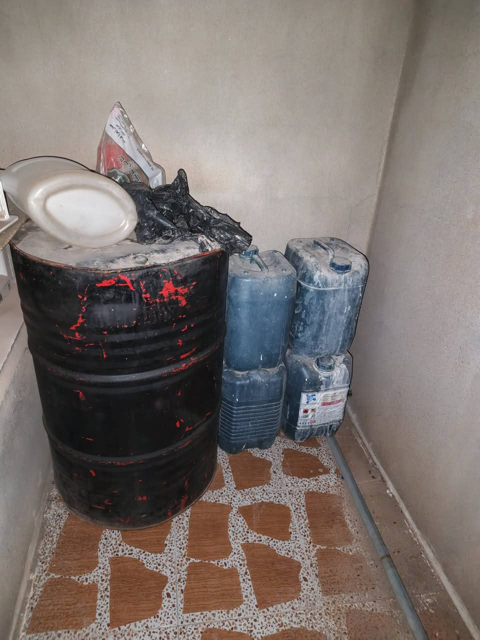 للبيع


**إذا كنت صاحب هذا الإعلان وتريد حذفه لأي سبب، رجاءا أرسل رسالة إلى الدعم الفني**