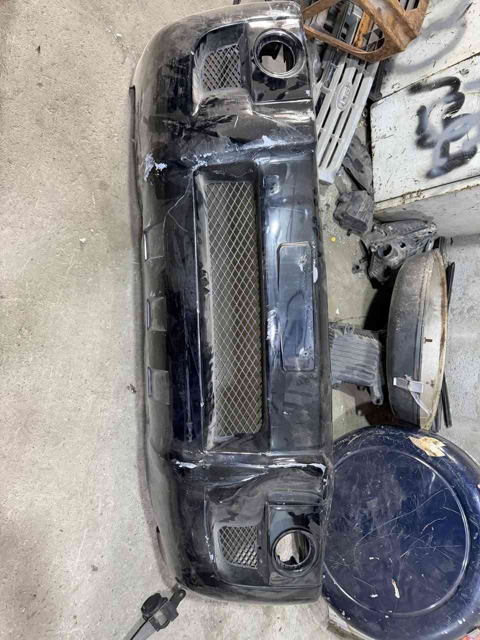 يتوفر للبيع دعاميه امامي توسان مع خلفي
و بدنه امامي و باور وعمبار و دشبول كامل و 4 ابواب و جاملغات 
#محلات_ابو_محمد_العامري 
#بغداد_بوب_الشام
ويتوفر توصيل لجميع المحافظات 
***********
