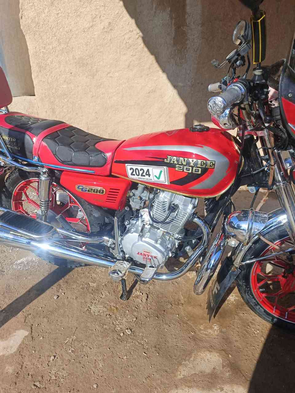 سلام عليكم جني للبيع موديل 24 ماطور مشتقل 10 الف  صفر شرط من كل عيب محرك 200 السعر 775  وبي مجال بصيط مكان الرياظ ‏‪***********‬‏
