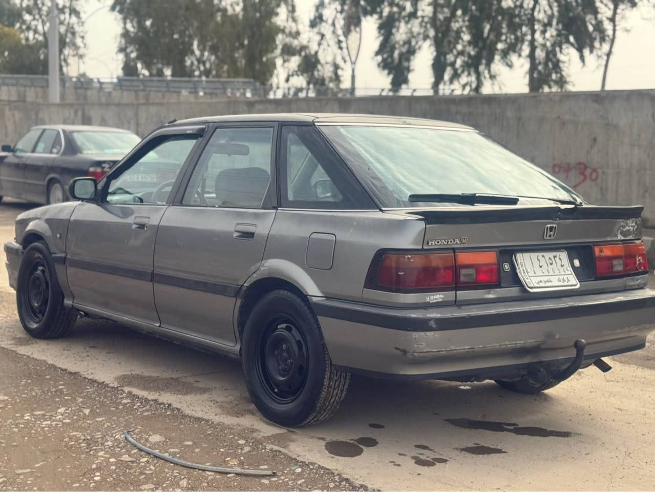 سلام عليكم هوندا ياباني موديل 1992سنويه جديد لحد 2027كير محرك مضبوط بيه اشويه صرف 4تيارات جديد سلايت كير اوتماتيك سعرها 21ورقه وبي مجال للطيبين مكانه التون كوبري *********** ديبيس, كركوك
