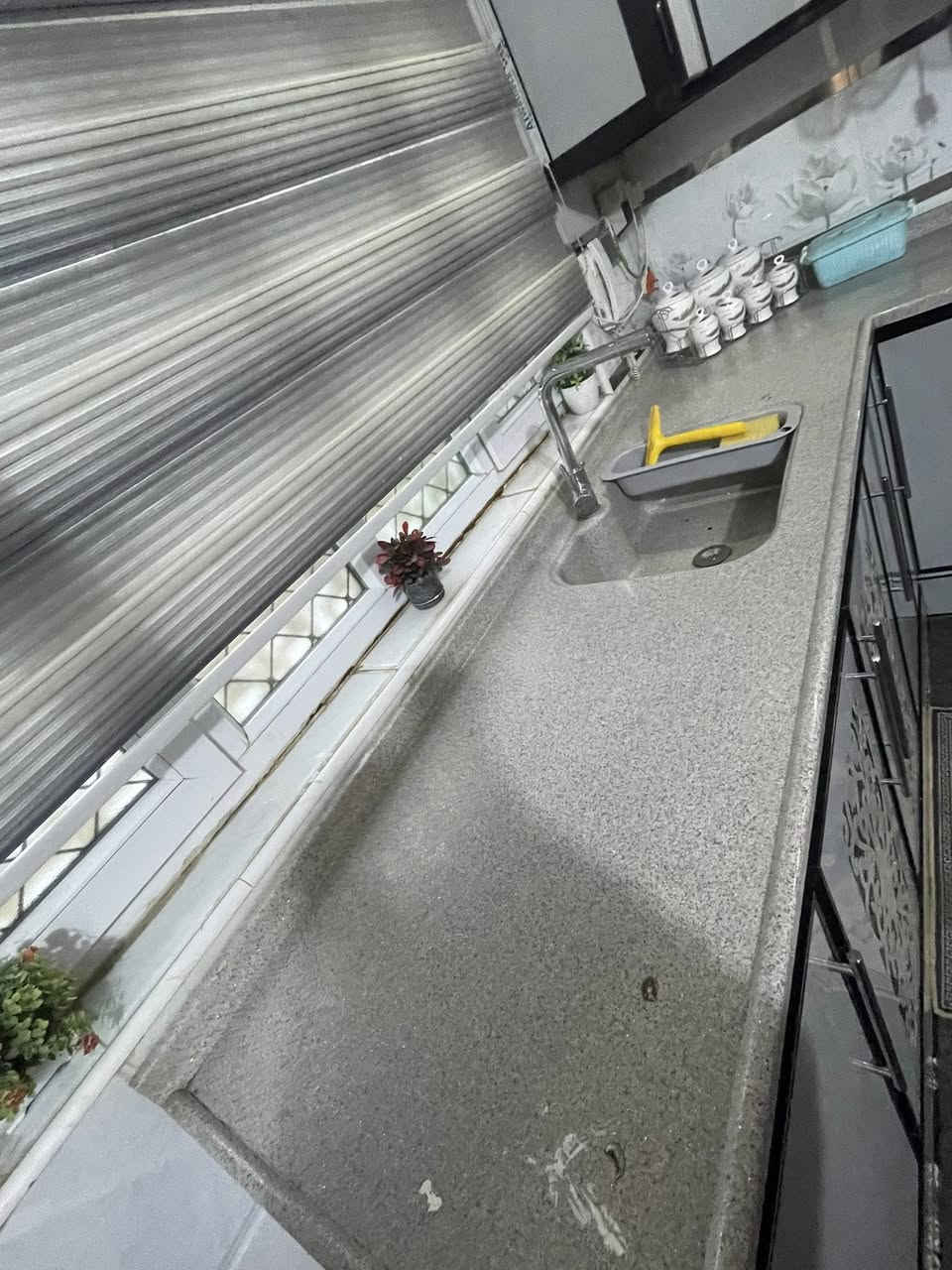 السلام عليكم كاونتر تسكاام للبيع ٤متر والسنك ٣متر بمليون ونص نضيف المرمر طبيعي ونضيف كللللش


**إذا كنت صاحب هذا الإعلان وتريد حذفه لأي سبب، رجاءا أرسل رسالة إلى الدعم الفني**