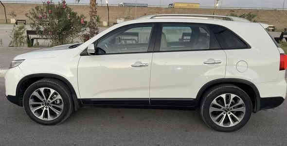 م
للبيع فقط ما راوس وابيع نقدا 
بسعر مناسب 
كيا سورنتو ٢٠١٤ شكل ١٥ 
بغداد دولي بسمي شخصيا 
خليجيه بصمه بنراما جلد مكاني بغداد محرك سته سلندر شرط برغي ما مفتوح بلادي 
كير بلادي ‭٠٧٧١ ٥٥٥ ٨١٣٣‬
بدون صبغ ولا بارد ولا تبديل مكاني بغداد 
سعرها ١٧٥$ ورقه تم تنزل السعر بسبب الوعود كاذبه 
***********
