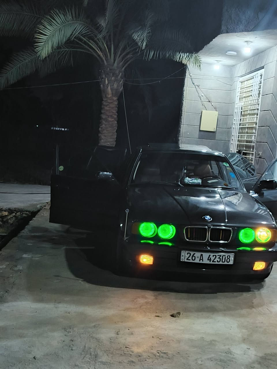 سلام عليكم بيم للبيع رقم صلاح الدين بسمي رقم انگليزي السياره بسمي سنويه ٢٨ رقم تلفوني *********** سعر ٥٥ وبيهه مجال
