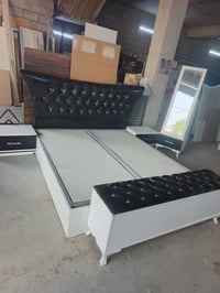 غرفه نوم للبيع نظيف كلش كامل سعر 500 الف شراي يخابر رقم 07704797493