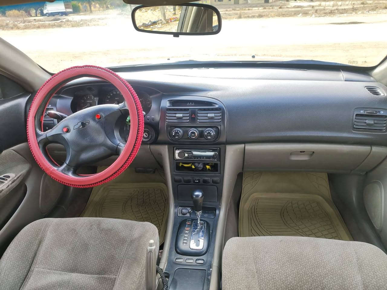 سلام عليكم للبيع لرغابة الانتيكات  شوفر ابكا 2006 رقم انكلش بابل السعر 42وبيه مجال لشراي اتصل ***********
