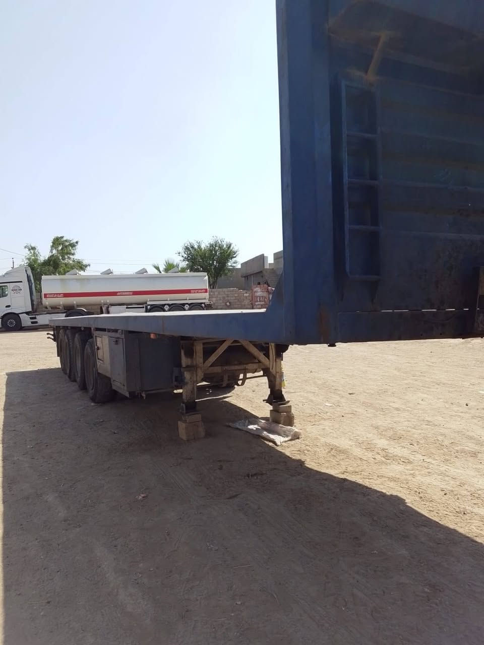 عربانه اربع محاور مزوج المانيه ثنين عشرين ونص مكفوله من كسر وفطر تايرات نص عمر  التصال على رقم ***********
