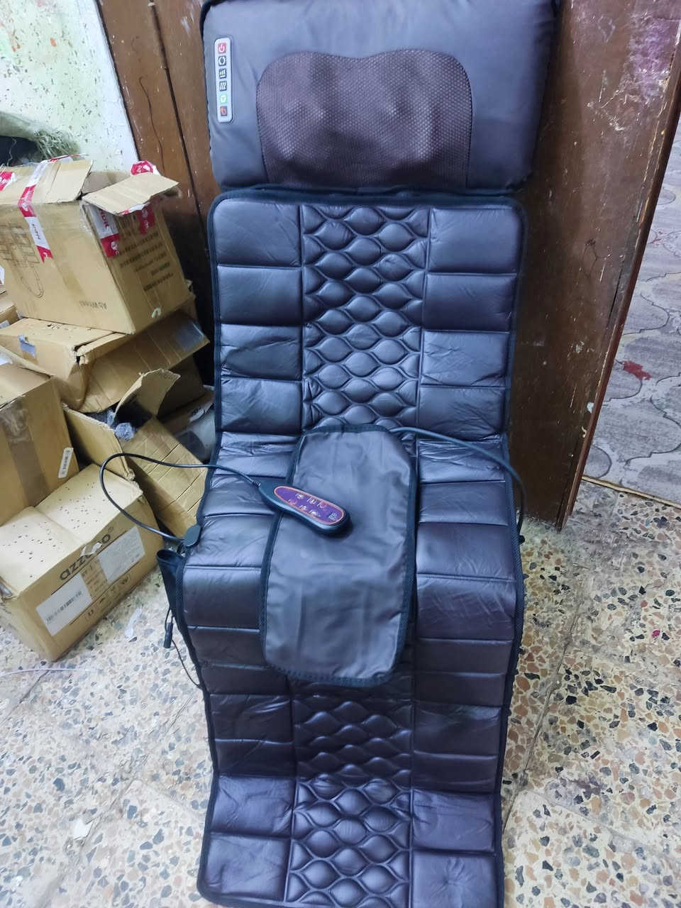 فراش ينحط علكرسي أو بلكاع شغال علفحص تدليك أو مساج سعر ب 70 مكان ديوانيه رقمي ***********
