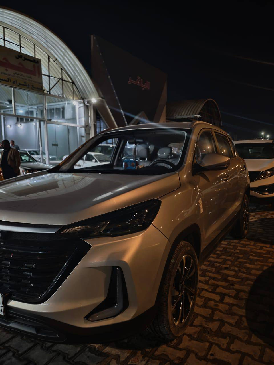 ‏‪***********‬‏ مكان السيارة نجف
السيارة كفالة عامه زيرو 
‏‪بايك اكس 35 حره  موديل 25 زيرو
السعر مع الرقم ١٣٥ وبيه مجال مراوس ترهم حسب القناعة 
السيارة بيها ضمان الشركة ٣ سنوات

مواصفات////

اللون سيلڤر 

5 مقاعد جلد 

كاميرا الخلفية

سقف بانوراما

التحكم على المنحدرات

بصمة

مستشعر وقوف

فتحة السقف

مثبت السرعة

شاشة

التحكم التلقائي في درجة الحرارة

نظام فرملة الطوارئ

مقاعد كهربائية

2 وسادة هوائية

مانع الانزلاق

6 وسادة هوائية

المصابيح الأمامية ليد

لوحة قيادة رقمية

ABS

ستائر خلفية

كشافات ضباب

التحكم الإلكتروني في الثبات

حساسات ضغط الإطارات النجف, العراق
