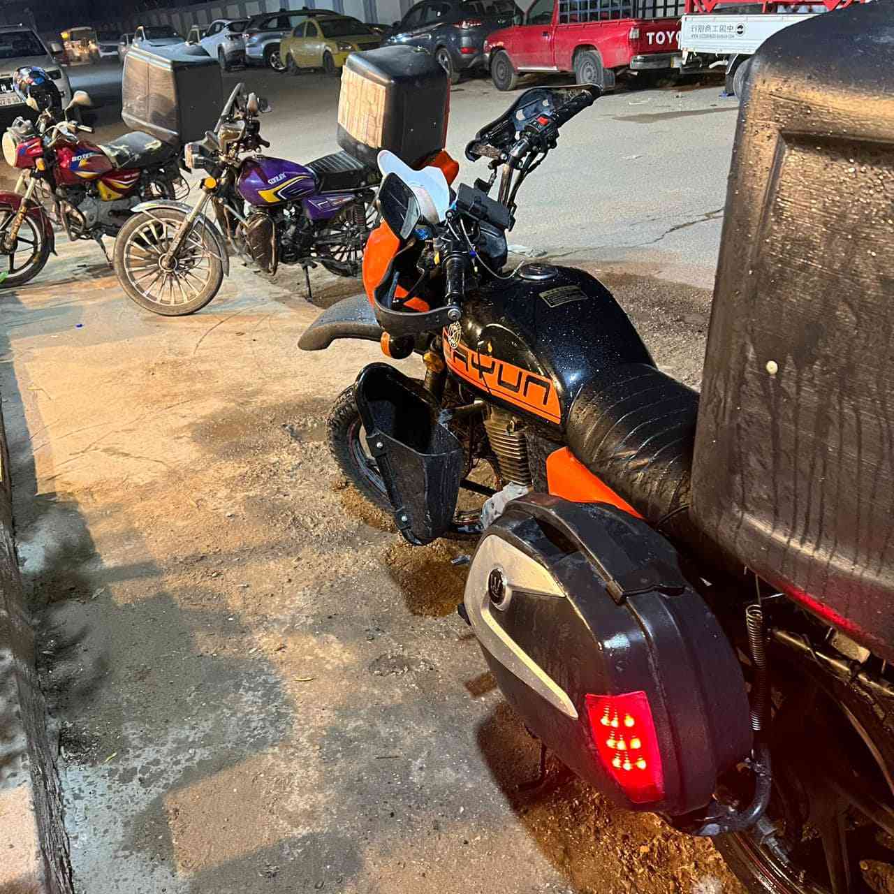 سلام عليكم دايوان مكينه 200موديل 25رقم أربيل تحويل شوكت ما يعجبك  جديده استخدام قليل نكره بكل وقت راسلني وتدلل


**إذا كنت صاحب هذا الإعلان وتريد حذفه لأي سبب، رجاءا أرسل رسالة إلى الدعم الفني**