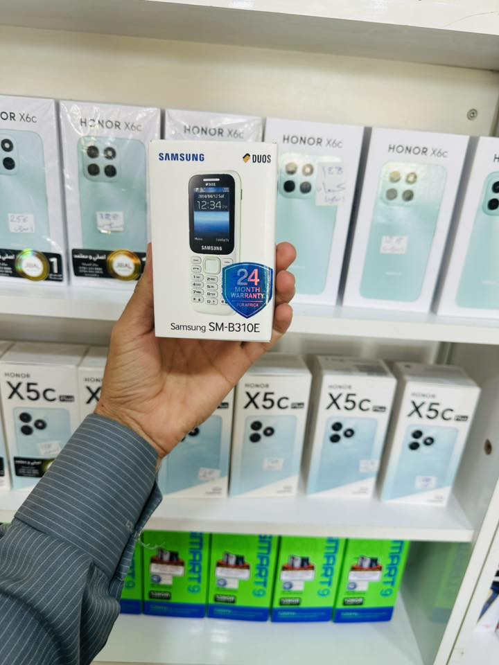 #السلام عليكم 

بعض الإكسسوارات المتوفرة في مكتب اليقين للبيع بالتقسيط

1- شواحن 
2- كيبلات (تايبسي_ ايفون_ كالكسي )
 3- ايربودات + هيدفون
4- ستاندات للسيارة
5- اواكس للسيارة 
6- مكائن حلاقة 
7- شسوار شعر 
8_ سماعات تايبسي + ايفون + مايكرو
:
:
:

______عنوانا 👇👇👇👇_______

 الشرقاط اسديرة وسطى الفياض مجاور عيادة صالح النجم 
***********
