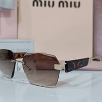 ميو ميو • نسائي • جودة عالية