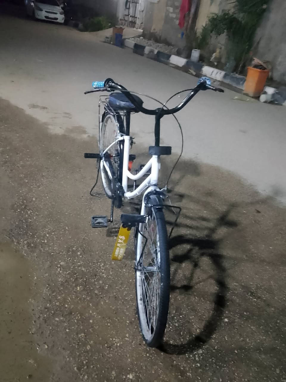 سلام عليكم باسكل البيع جان لون بيض صبغته علاه لونه باسكل نضيف السعر 60 و بيه مجال المكان الناصريه الفداه شارع المدرس


**إذا كنت صاحب هذا الإعلان وتريد حذفه لأي سبب، رجاءا أرسل رسالة إلى الدعم الفني**