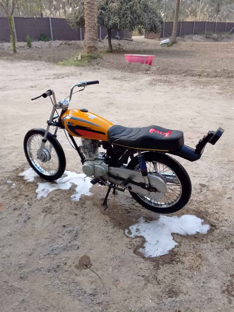 سلام عليكم دراجات للبيع كلهن حلوات وشغالات مكان كربلاء الحسينيه بيهن أوراق اصولي  سكنر وكلك هاذه رقمي ***********
