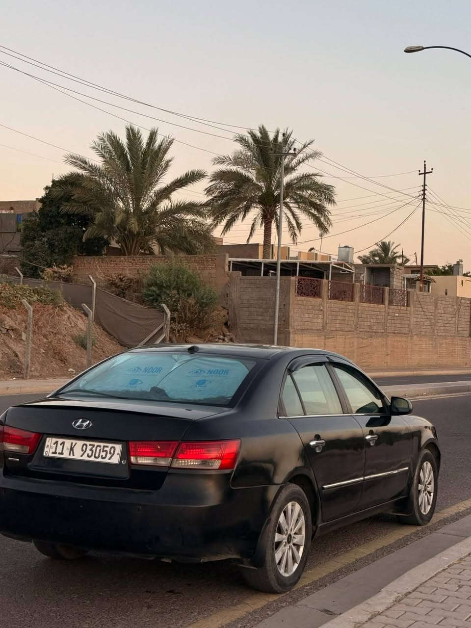 السلام عليكم 
سوناتا للبيع 2008 امريكي 
محرك 2400 دوش 
محرك كير مكفول 
تبريد 🥶
صدر جديد تخم تأير
مصبوغة حزام الجماليه 
ضرر جامرغ خلفي بجهت   اليسار 
بدون دواخل السعر 85$ وبيها مجال قليل 
للاستفسار الاتصال ع الرقم التالي 
***********
***********
