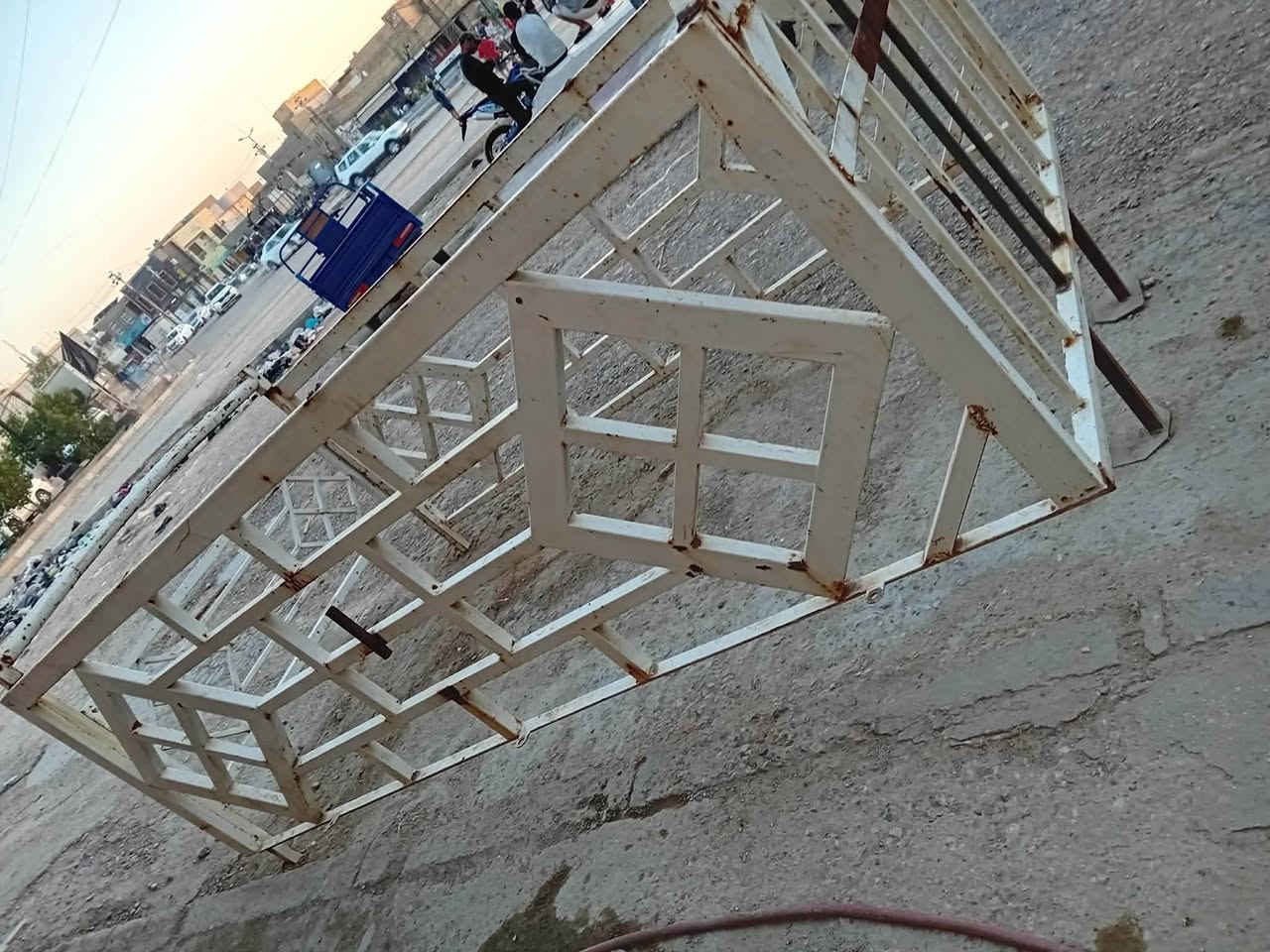 محجر فحل للبيع ديوانية حي العصري 
السعر 200 وبيه مجال ***********
