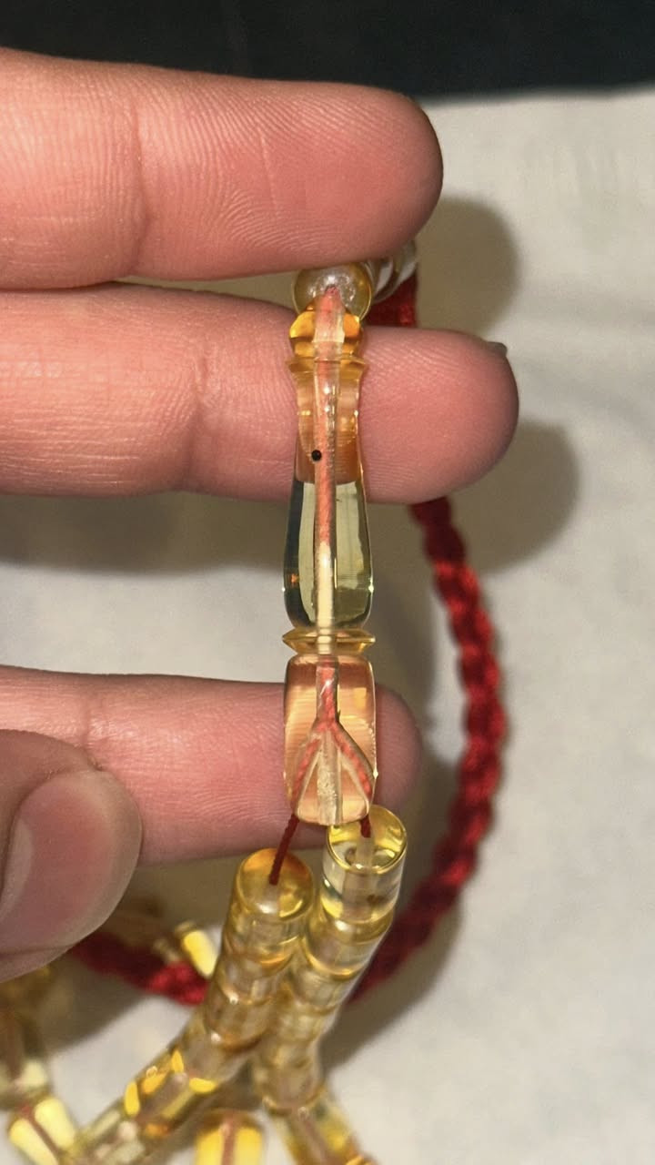 السلام عليكم مسباح كهرب عطش بلطيقي حر طبيعي مكفول 100%
الوزن 18.5 غرام 
عدد الحبات مع الثلاث الفوق 48 حبة 
قياس الحبة 10,3 * 6,8
السعر 100 دولار والتوصيل مجاني وخادم
للاستفسار خاص او 
***********
