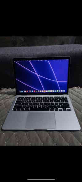 سلام عليكم
ماك بوك اير M1
رام 8g
ذاكرة 256ssd
بطارية تطول ٨ ساعات
السعر 625 الف قفل 
رقمي ***********
مكاني بغداد البياع

