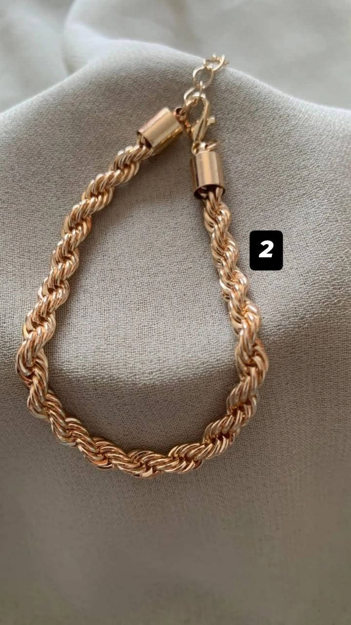 ملابس واكسسوارات لطيفة باسعار مناسبة ❤😍


**إذا كنت صاحب هذا الإعلان وتريد حذفه لأي سبب، رجاءا أرسل رسالة إلى الدعم الفني**