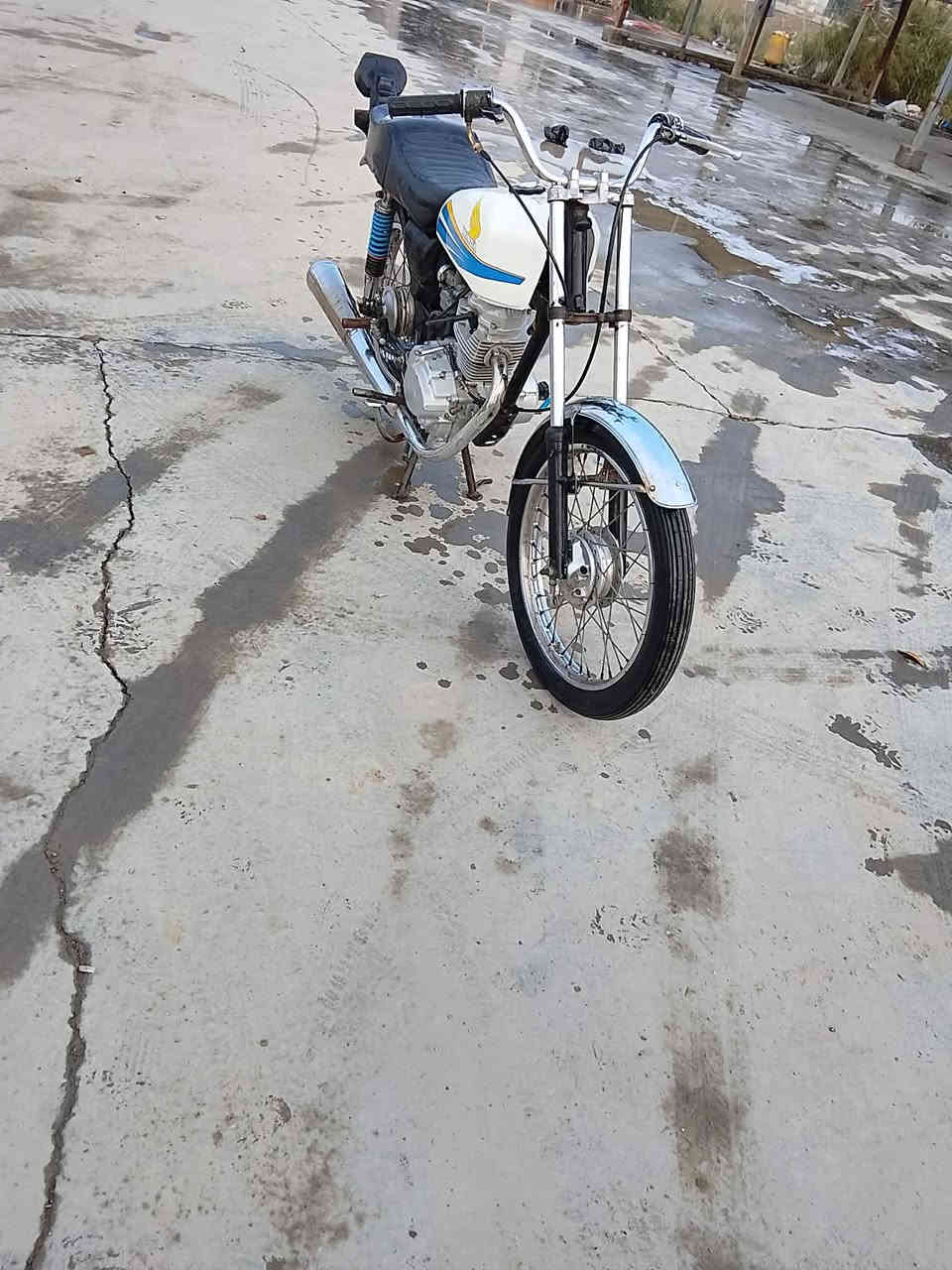 دراجه كلك كلك نصها جديد دراجه صول سعرها 400 قفل ما مستعجل علا بيعتها ستفسار خااص
