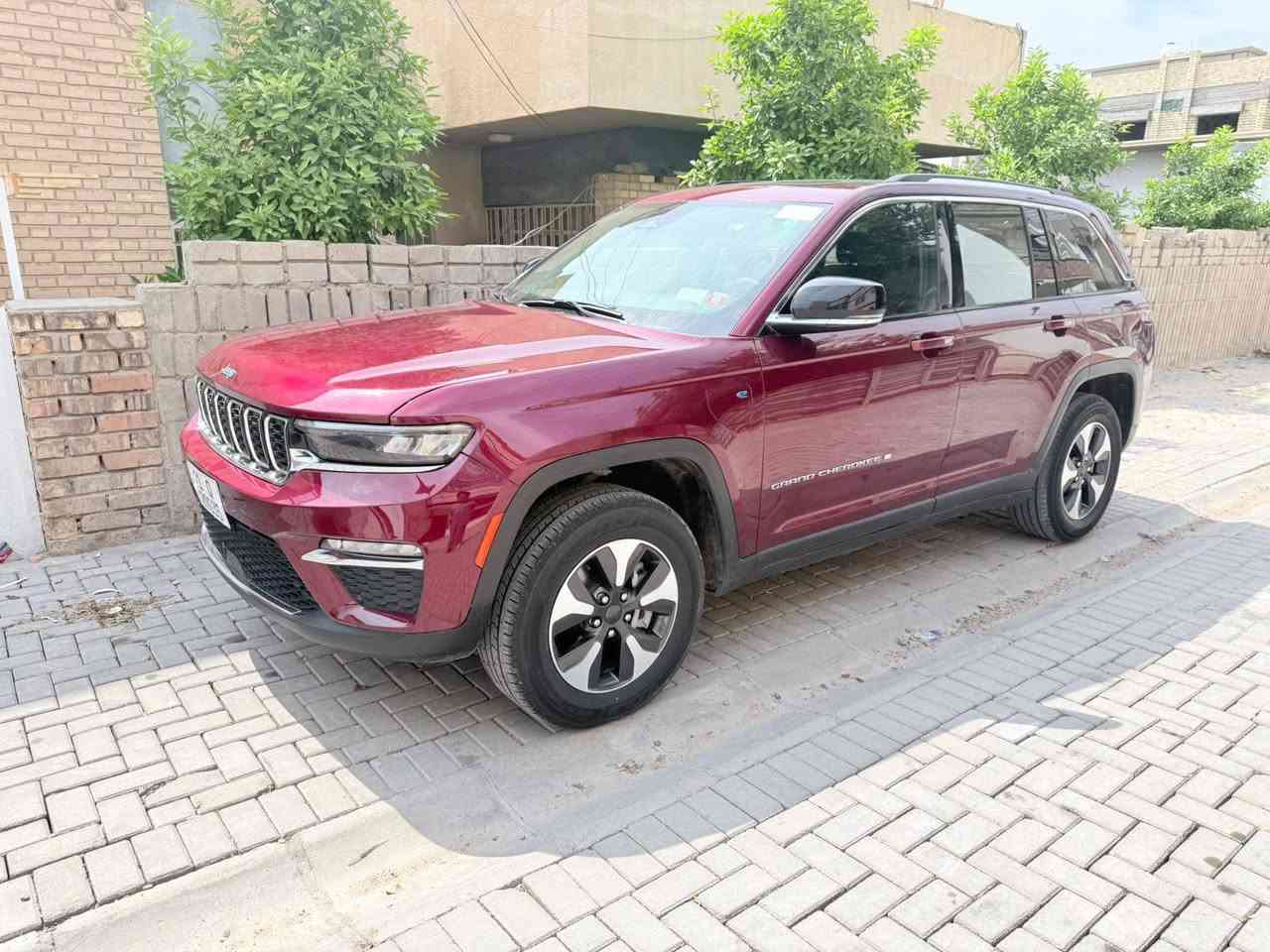 جيب بلكن 23موديل خمسه راكب فول مواصفات ثلاثه انضمه قياده
السعر٣١/ ***********
