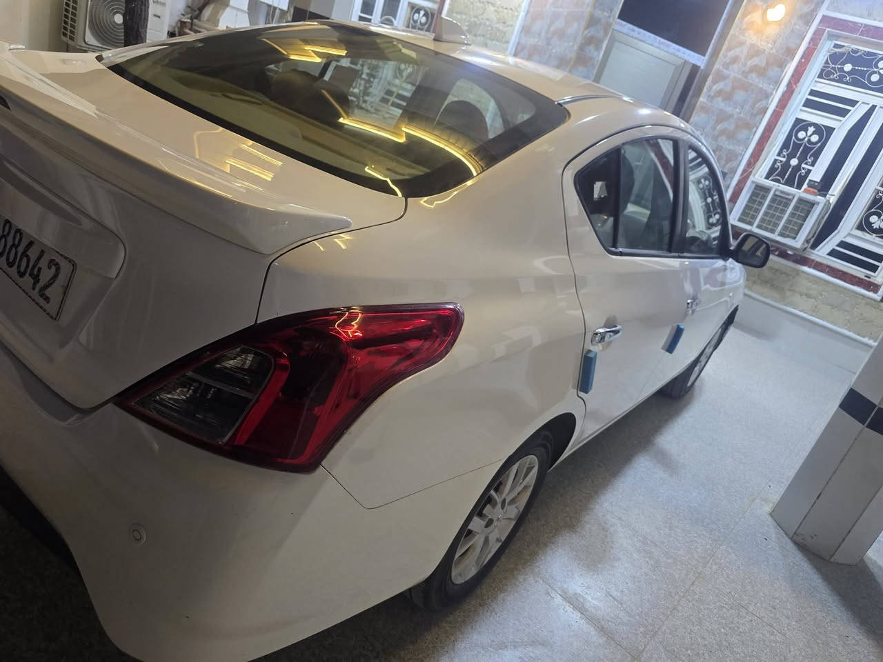 السلام عليكم
نيسان سني هندي بليته زركه موديل 2024ماشيه ١٧ الف اخت زيرو بيه بنيد مبدل بلادي وبارد بصندوك رقم بغداد سنوية لل2030
السعر 115
العنوان ديالى خالص او بعقوبة 

***********
