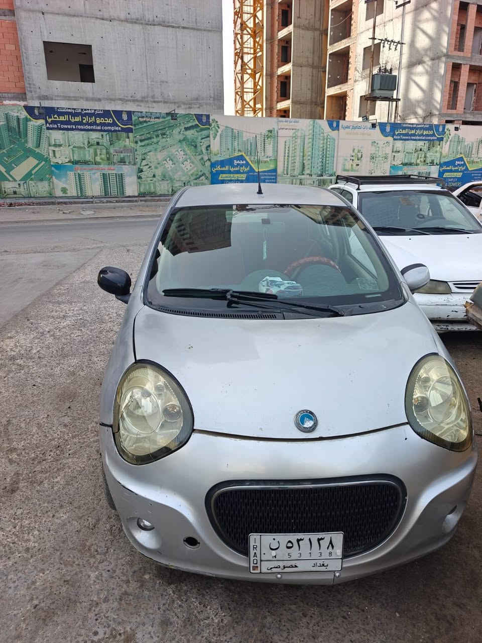 السلام عليكم متابعين كراج الشمري لتفصيخ السيارات... سياره جيلي باندا للبيع محرك كير مكفولات كير اوتوماتيك تحويل ثاني يوم العنوان بغداد الدورة مدخل حي اسيا للاتصال ***********
